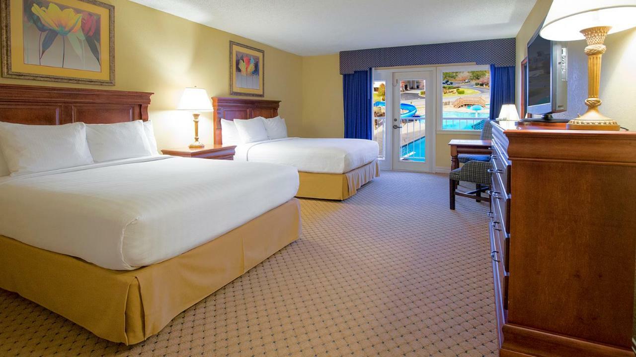 Music Road Resort Hotel And Inn Pigeon Forge Exterior photo
